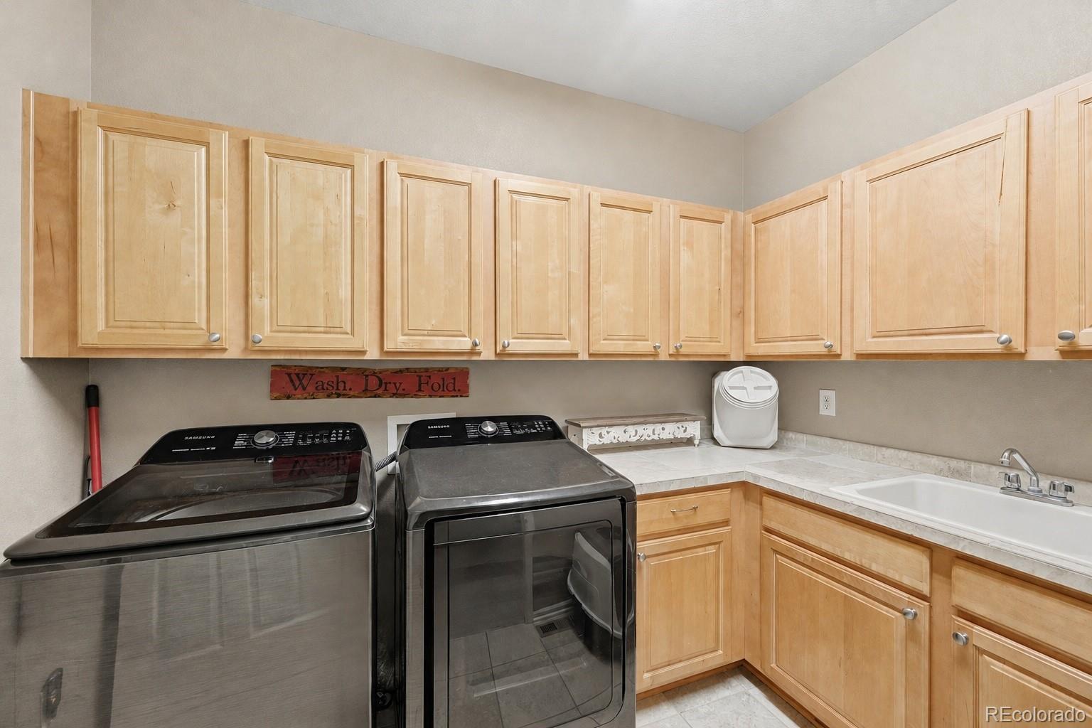 23918 E Alamo Place Aurora CO 80016