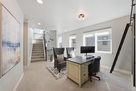 6032 N Nepal Street Aurora CO 80019