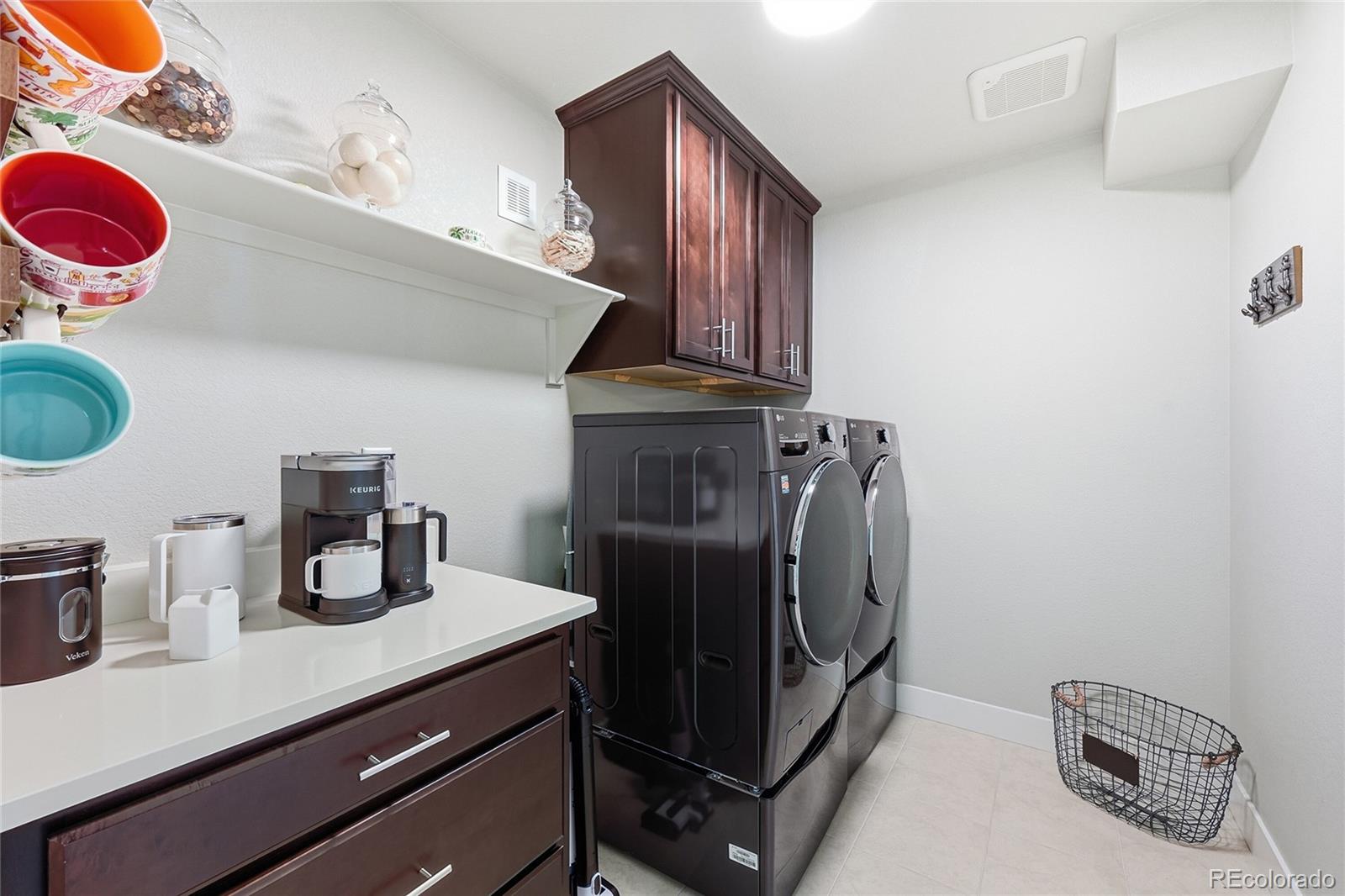 6032 N Nepal Street Aurora CO 80019