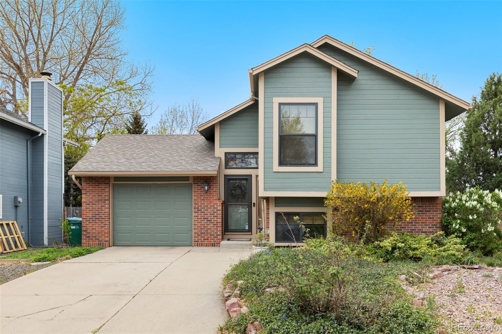 1125 Greenbrier Drive Colorado Springs CO 80916
