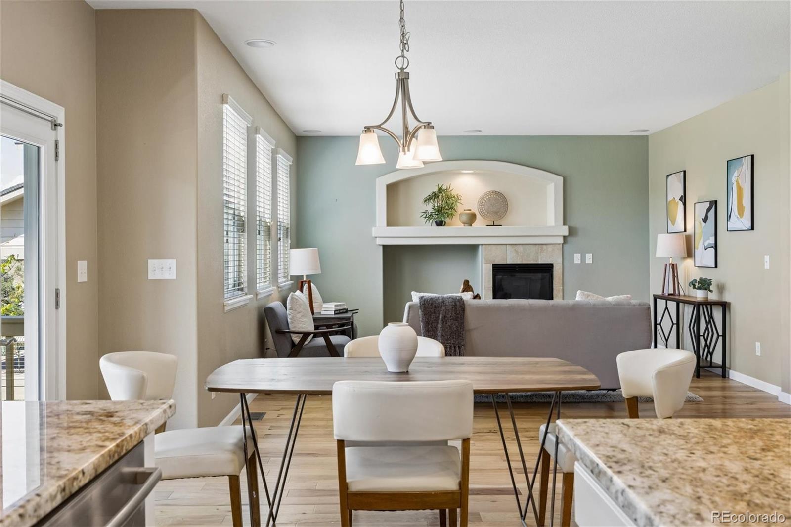 7004 S Fultondale Circle Aurora CO 80016