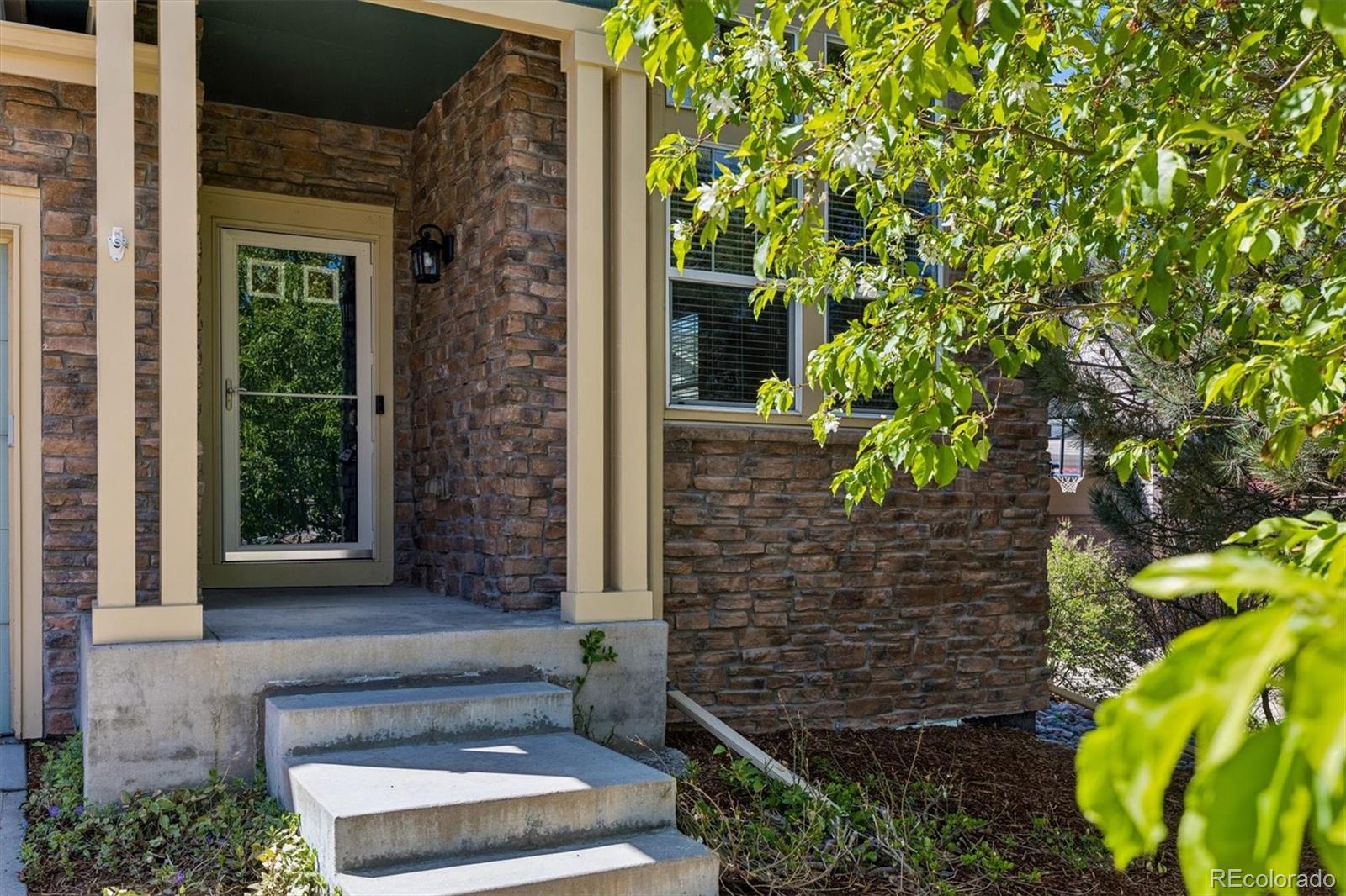 7004 S Fultondale Circle Aurora CO 80016