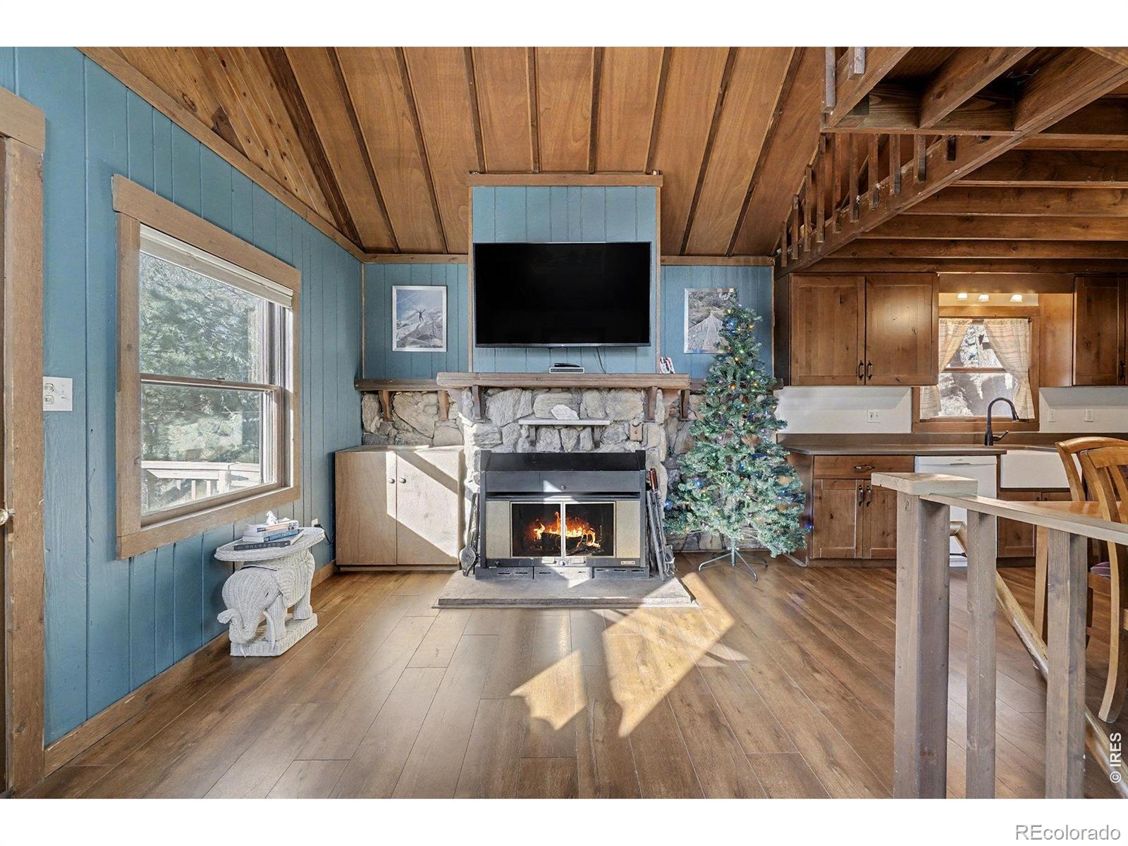280 Streamside Drive Drake CO 80515