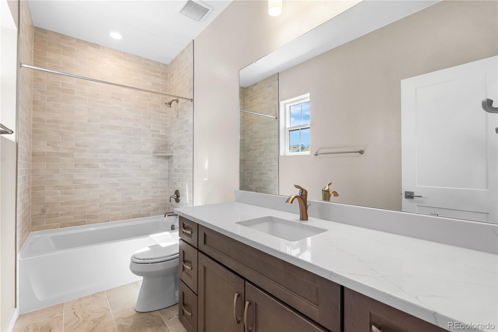 8858 Buttonwillow Drive Littleton CO 80125