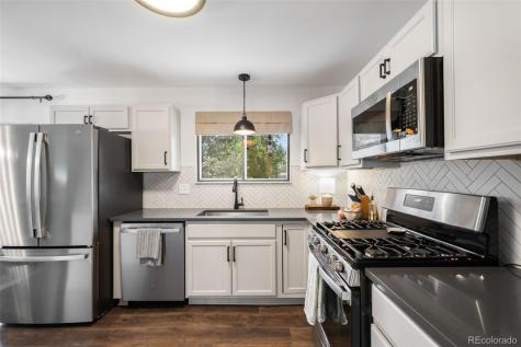 931 S Nome Street Aurora CO 80012