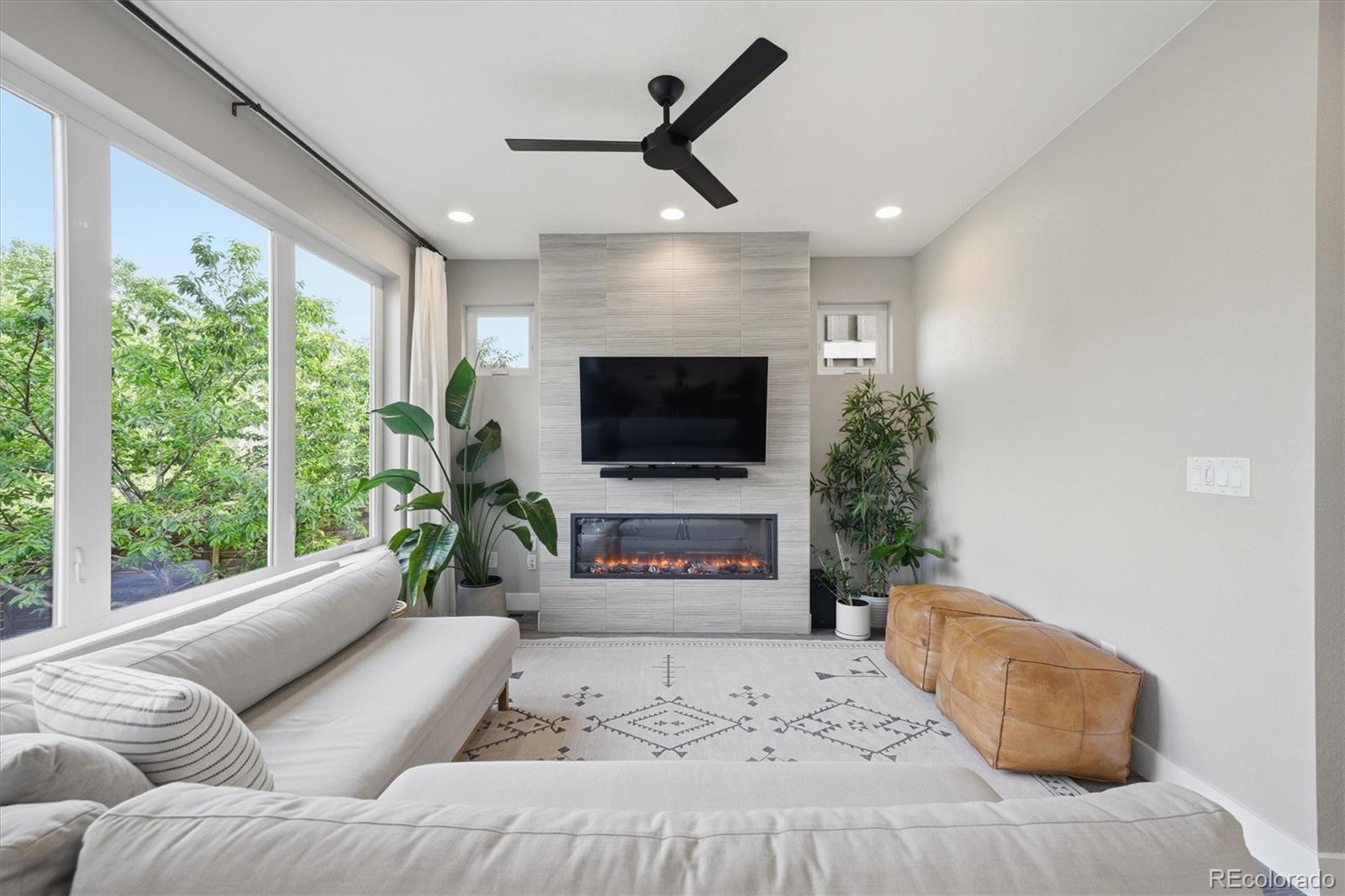 5859 Zuni Court Denver CO 80221