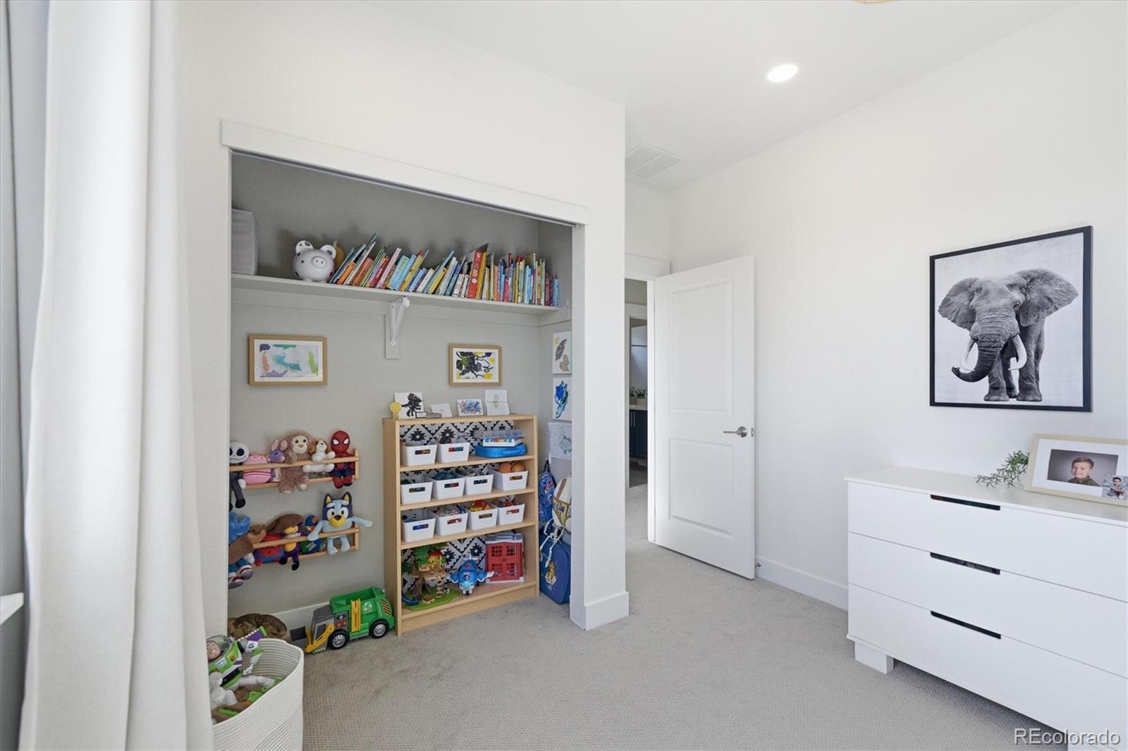 5859 Zuni Court Denver CO 80221