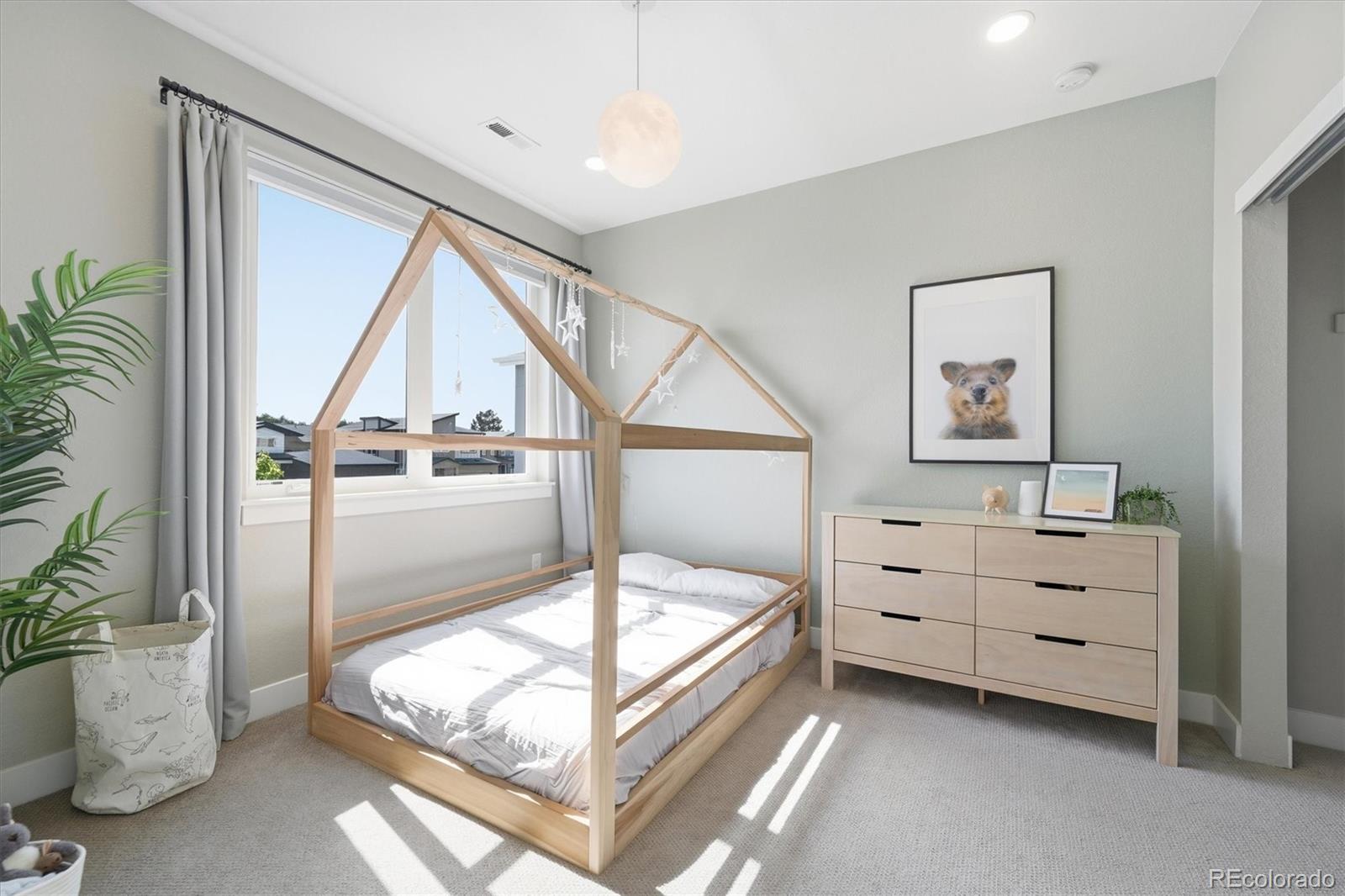 5859 Zuni Court Denver CO 80221