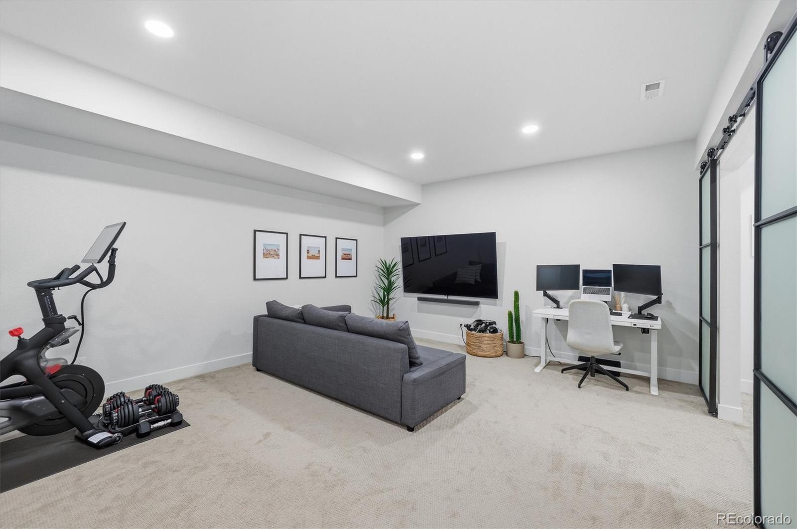 5859 Zuni Court Denver CO 80221