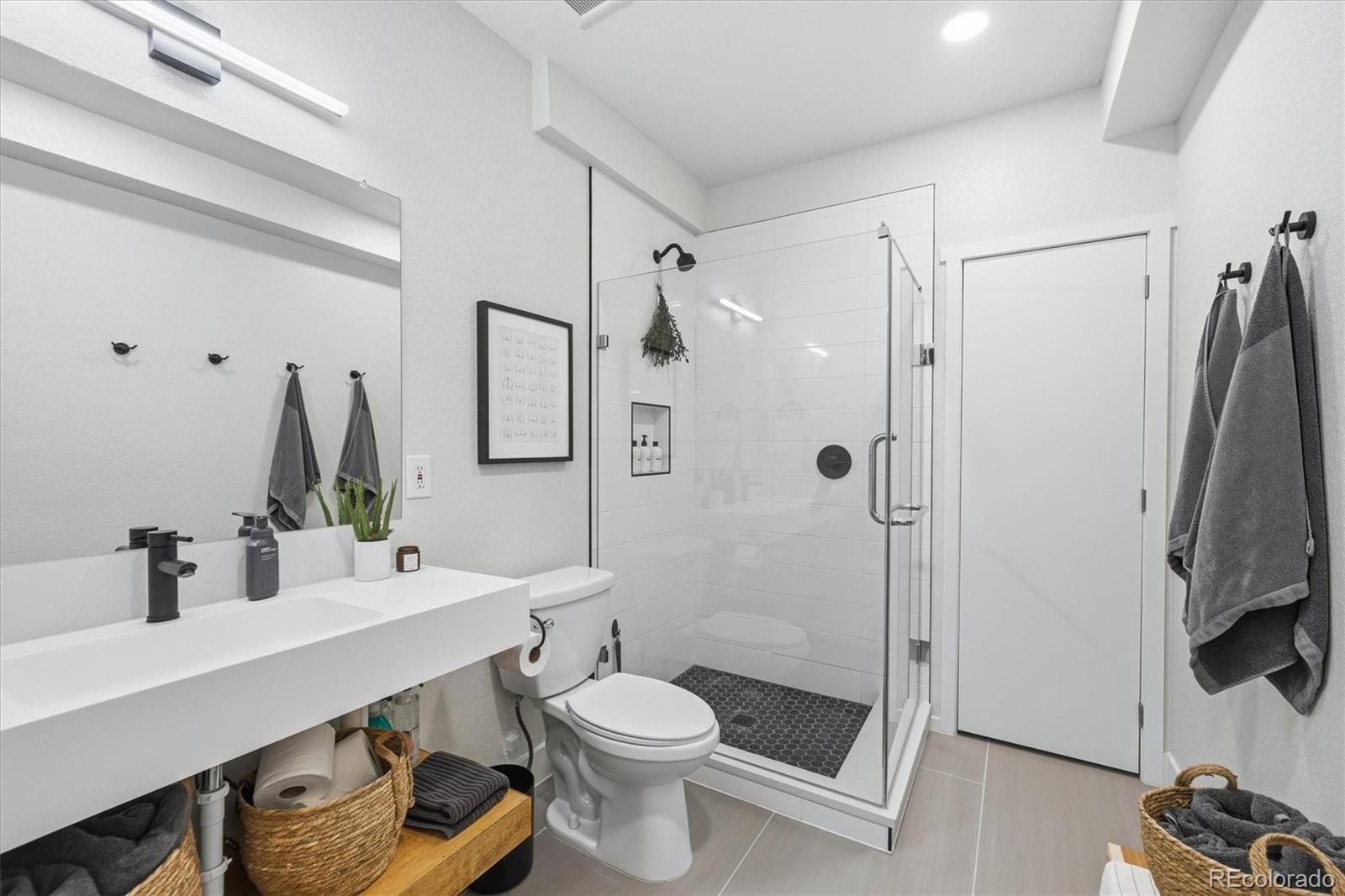 5859 Zuni Court Denver CO 80221