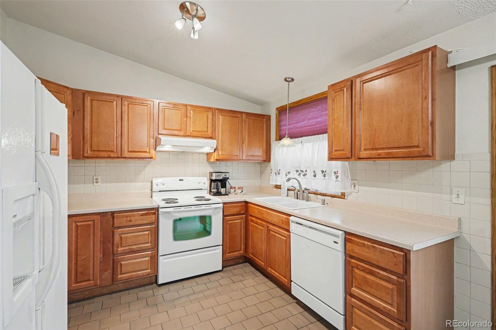 1771 S Genoa Way Aurora CO 80017