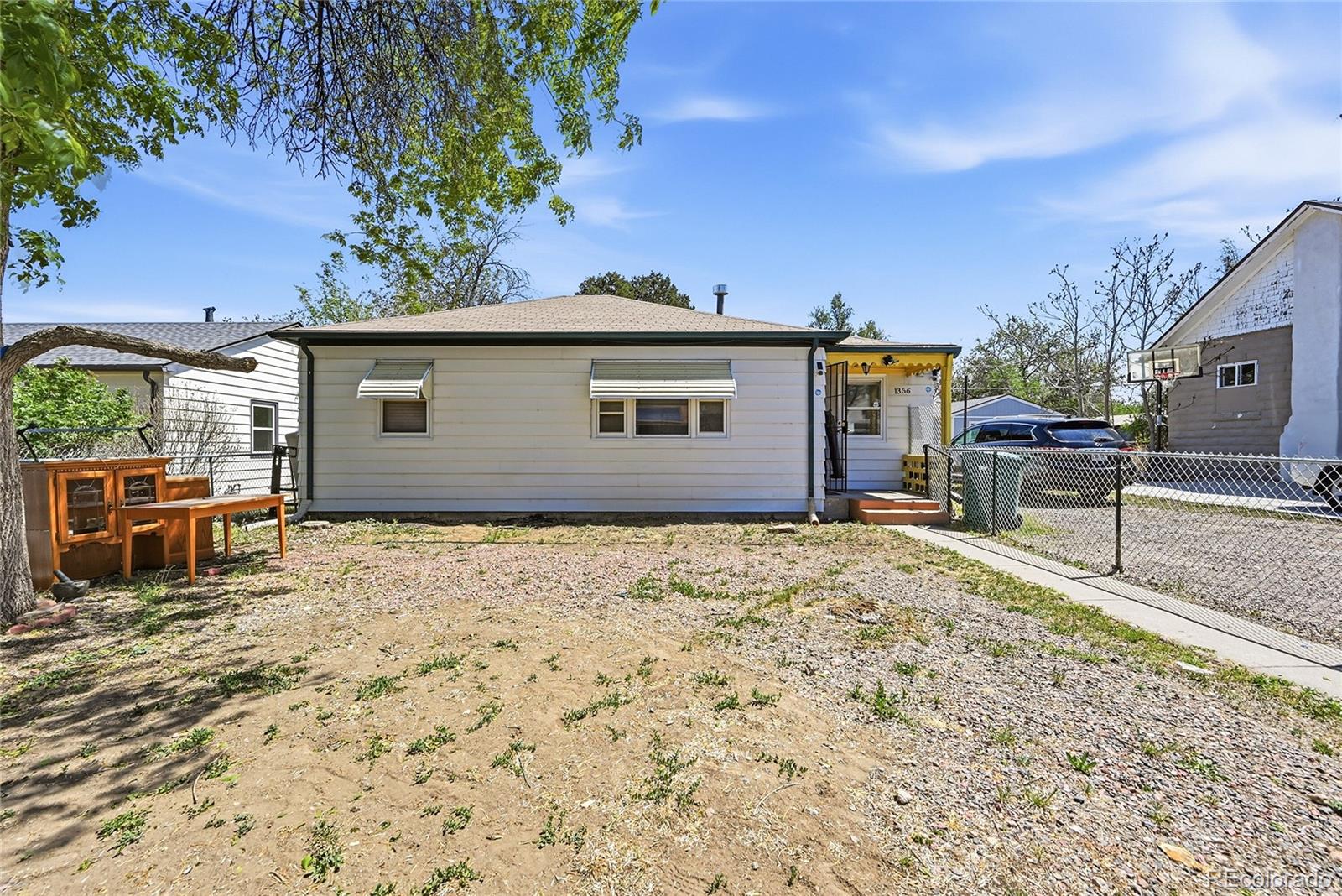 1356 Iola Street Aurora CO 80010