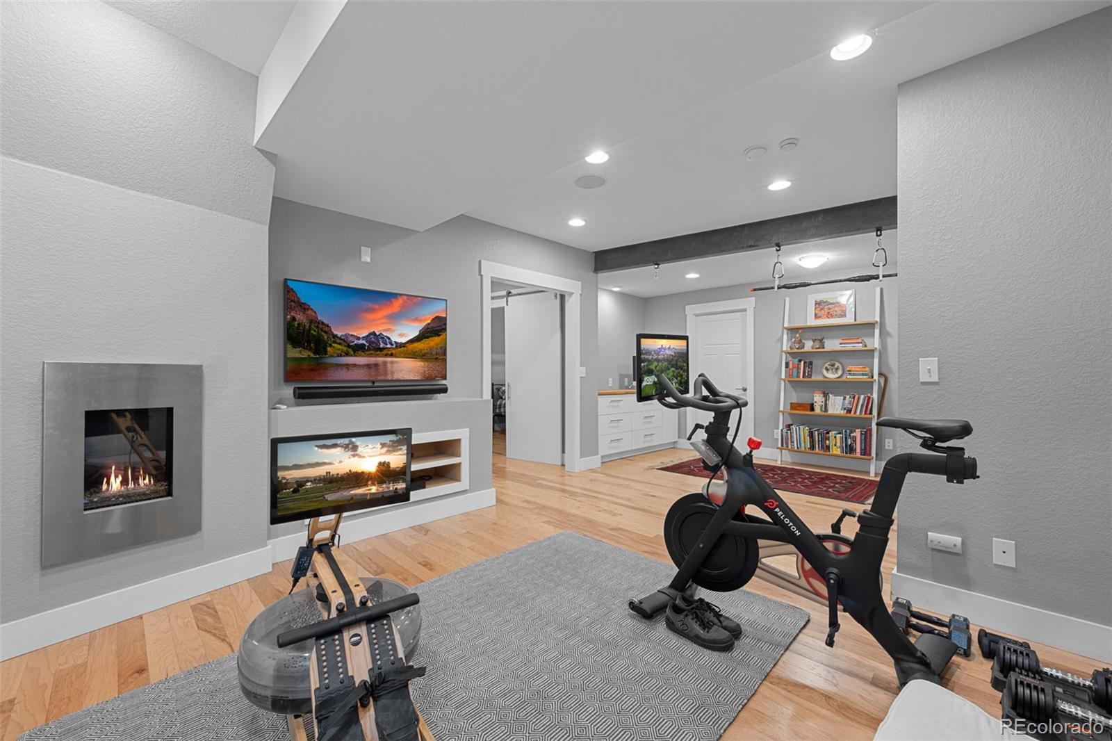 8323 E 29th Place Denver CO 80238