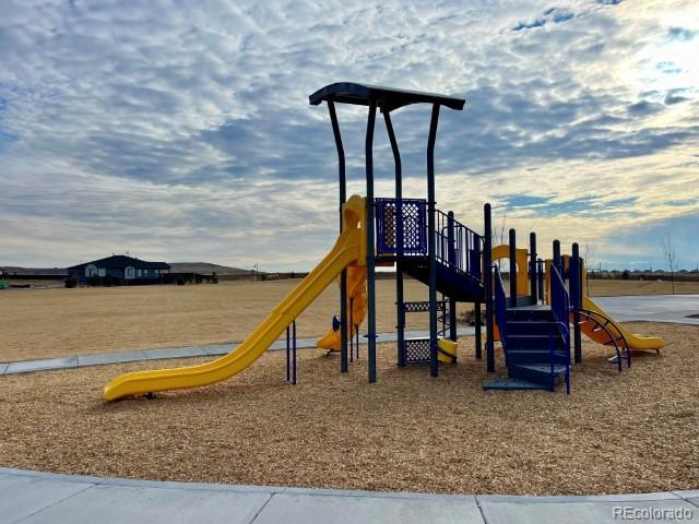 9857 Danube Court Commerce City CO 80022