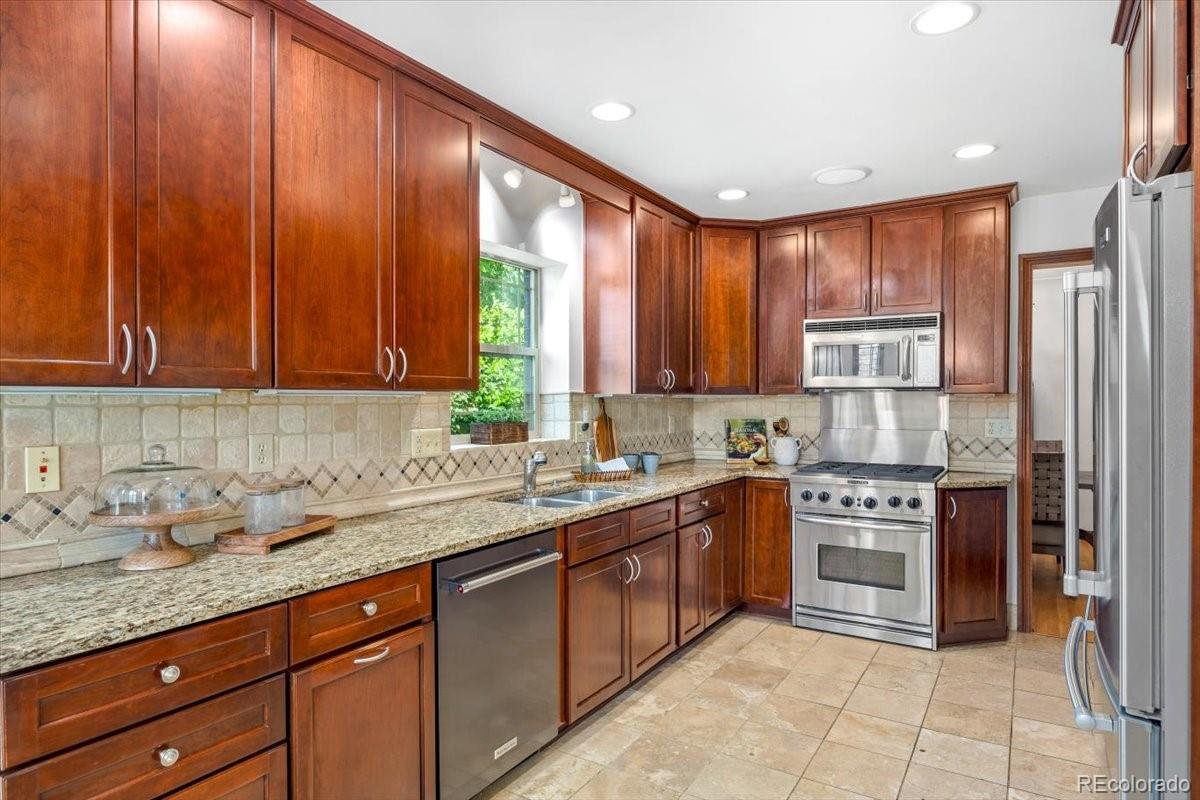 1090 Bonnie Brae Boulevard Denver CO 80209