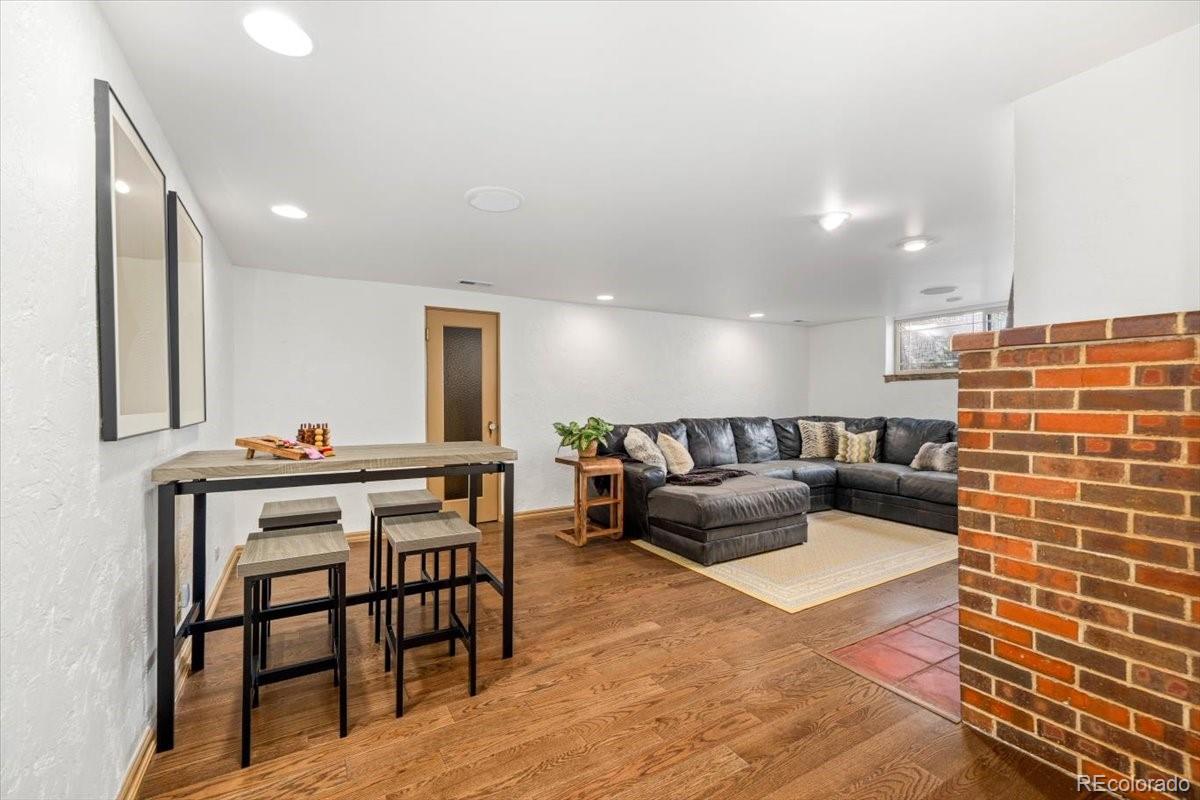 1090 Bonnie Brae Boulevard Denver CO 80209