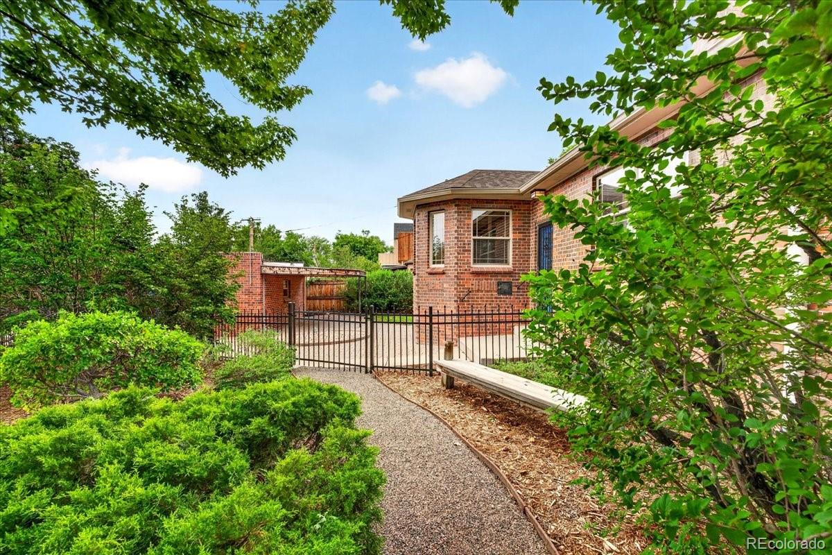 1090 Bonnie Brae Boulevard Denver CO 80209