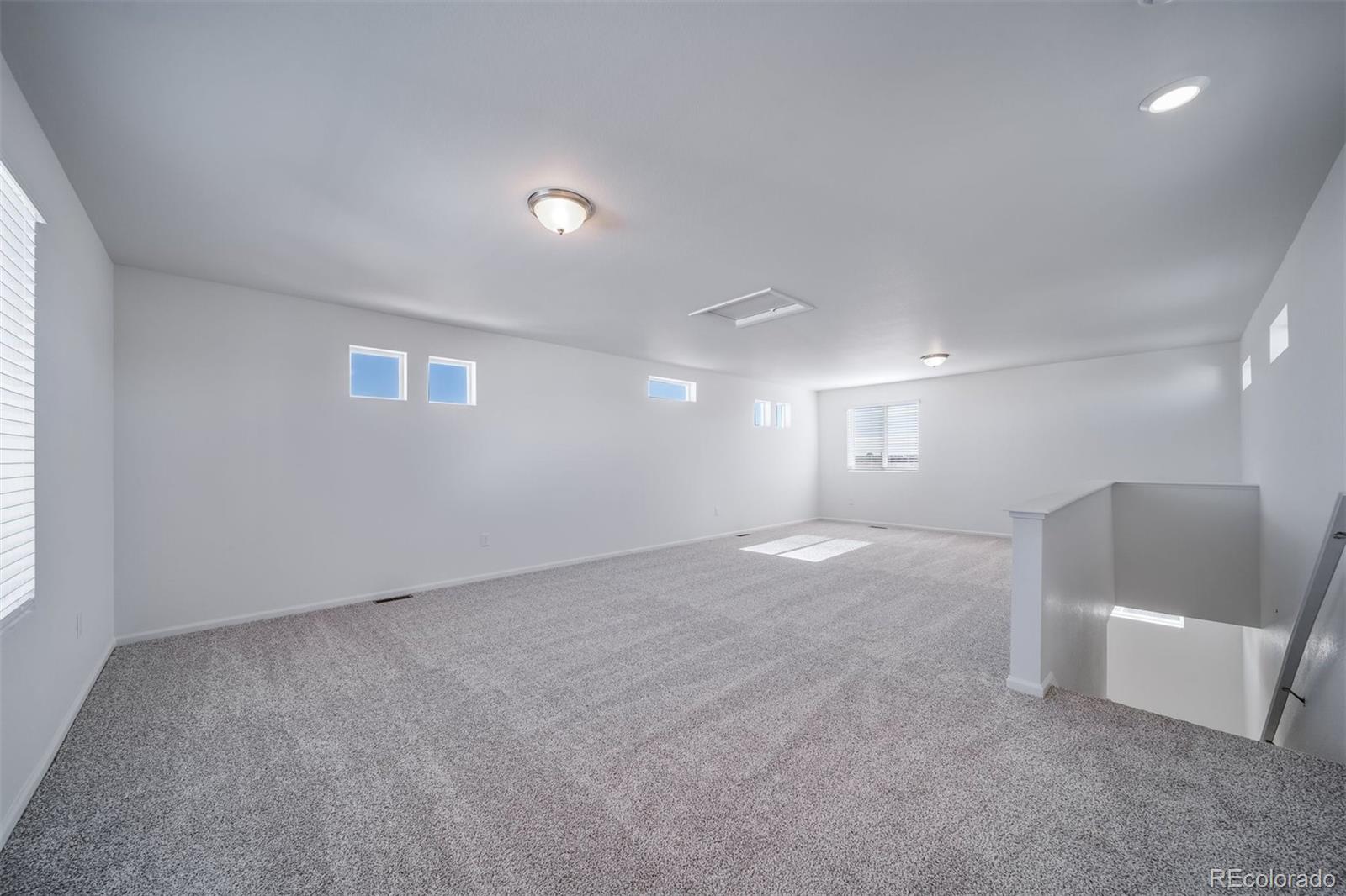 46589 Sunflower Lane Bennett CO 80102