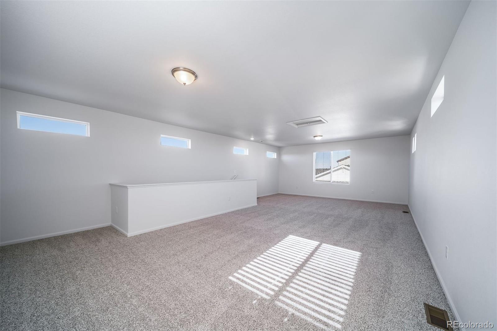46589 Sunflower Lane Bennett CO 80102