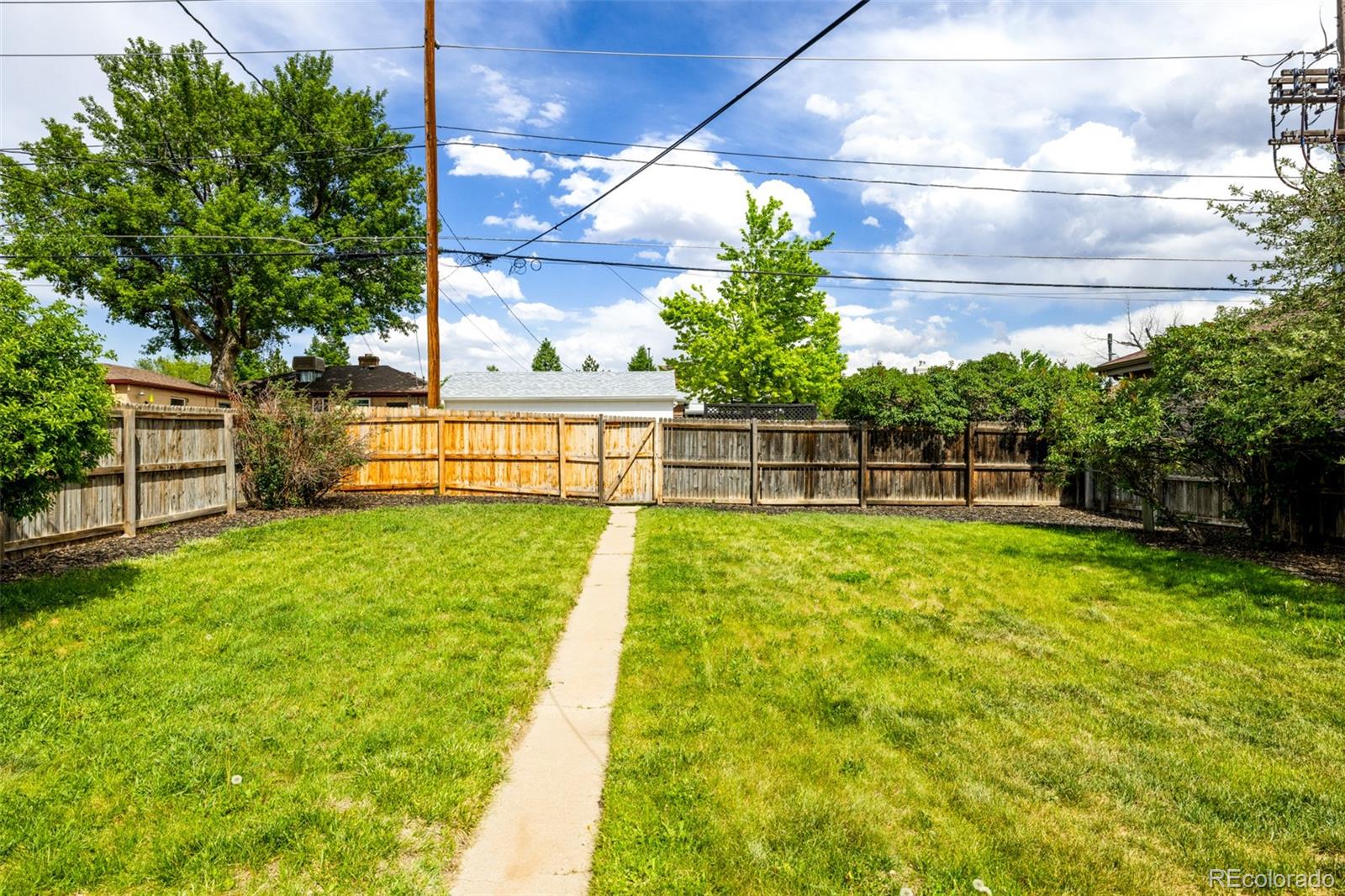 852 Poplar Street Denver CO 80220