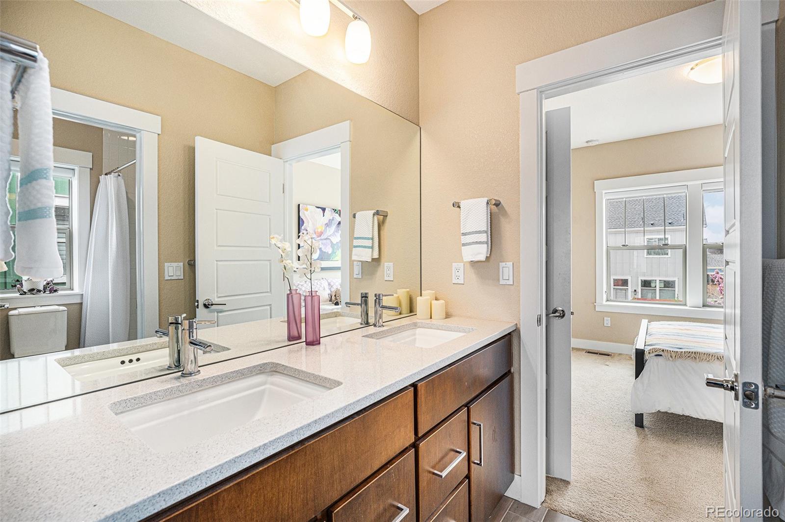 8460 E 54th Drive Denver CO 80238