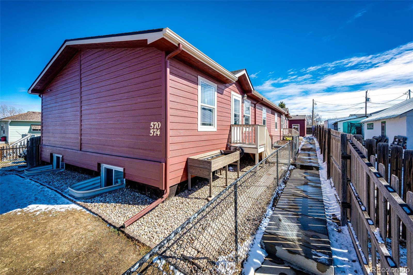 570 4th Street Bennett CO 80102