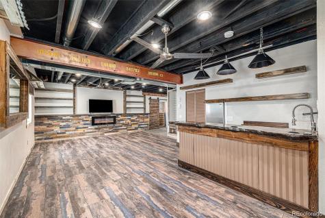 6147 N Flanders Street Aurora CO 80019