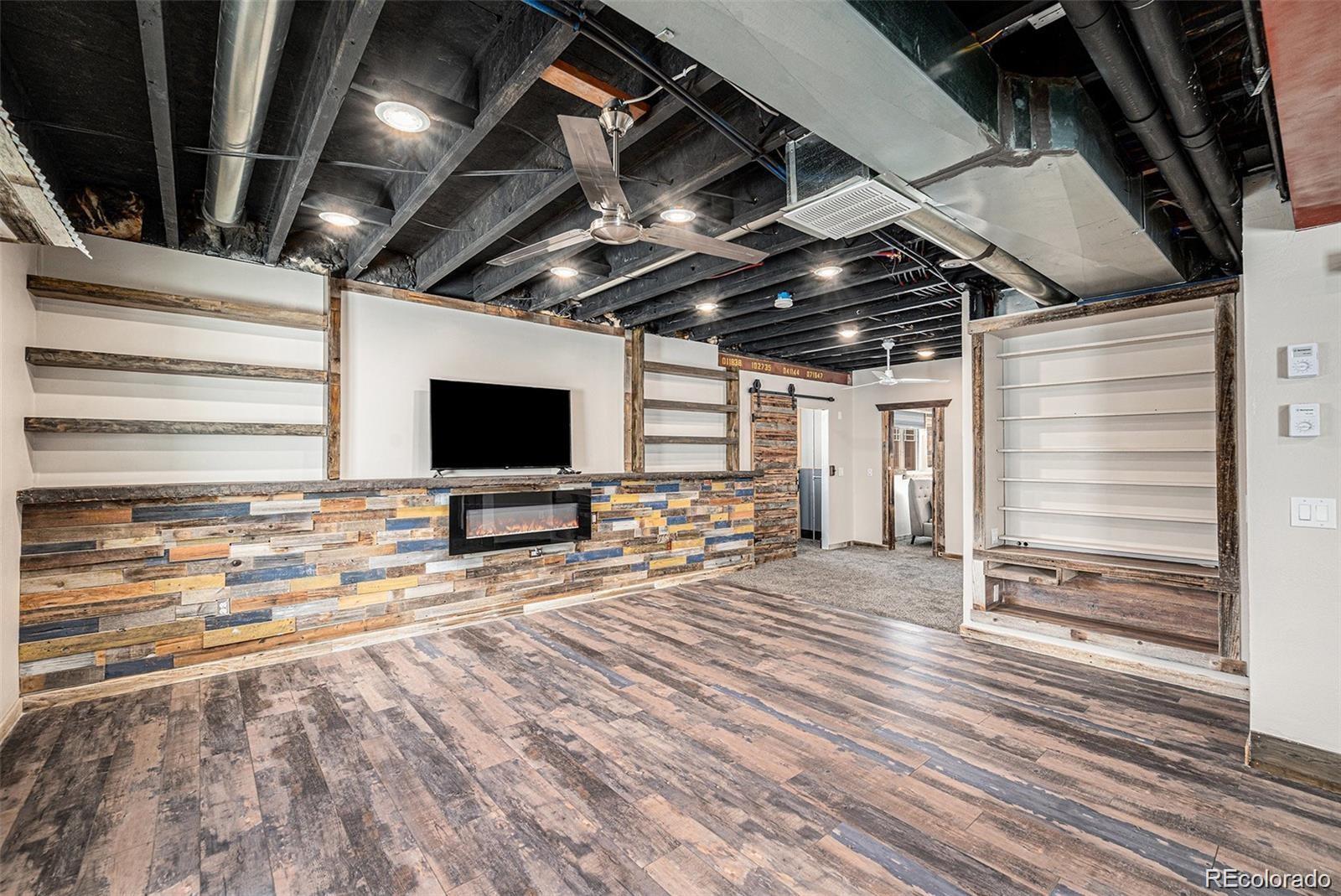 6147 N Flanders Street Aurora CO 80019