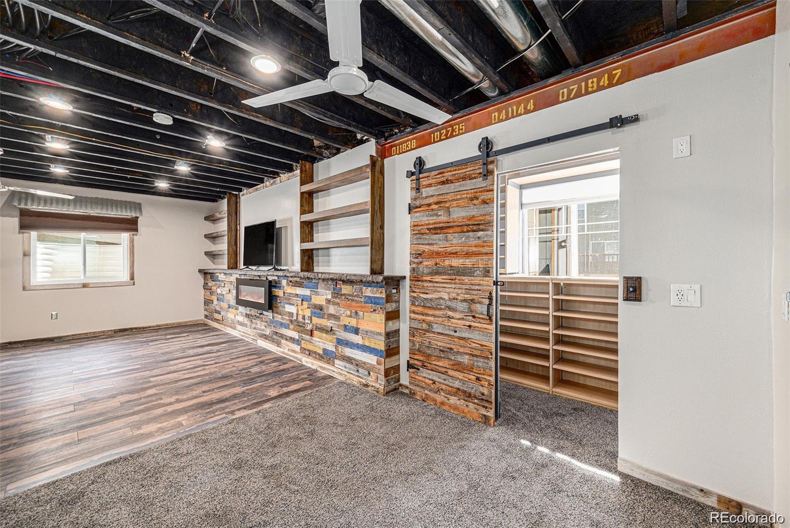 6147 N Flanders Street Aurora CO 80019