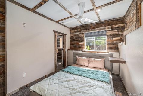 6147 N Flanders Street Aurora CO 80019