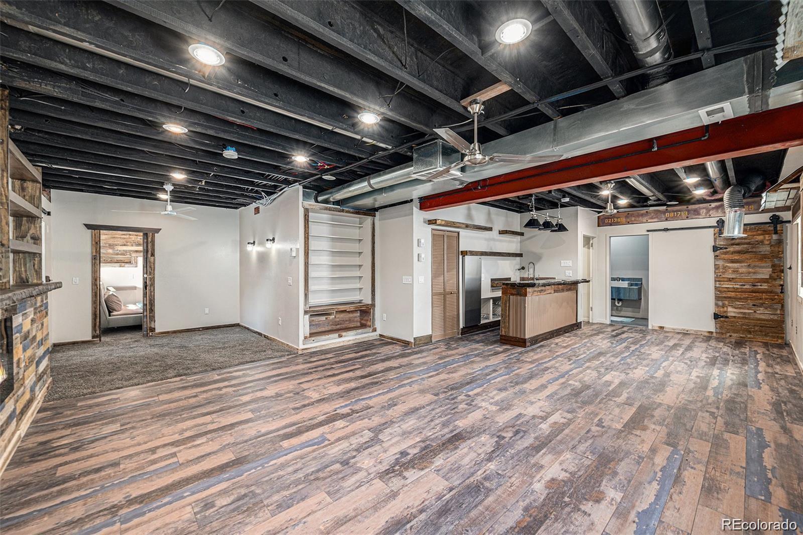 6147 N Flanders Street Aurora CO 80019