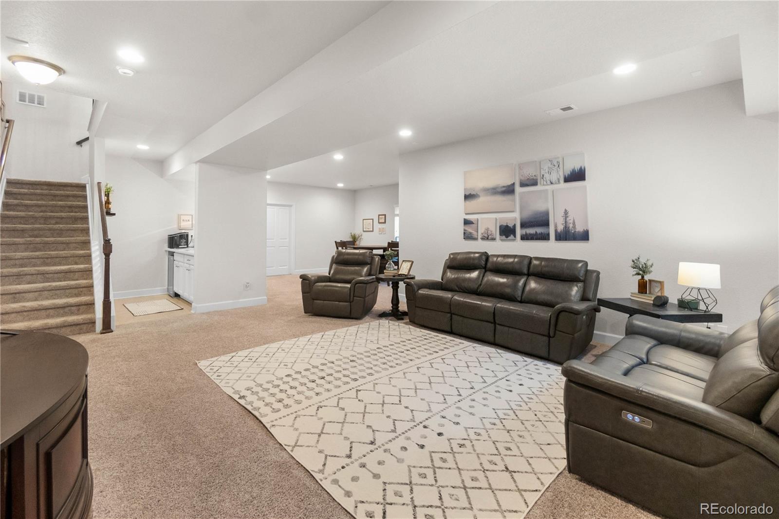 32 N Jackson Gap Way Aurora CO 80018