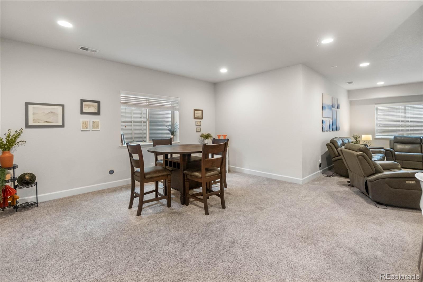 32 N Jackson Gap Way Aurora CO 80018