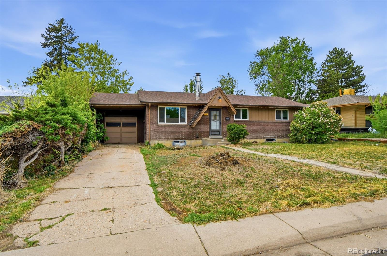 8711 Oakwood Street Westminster CO 80031