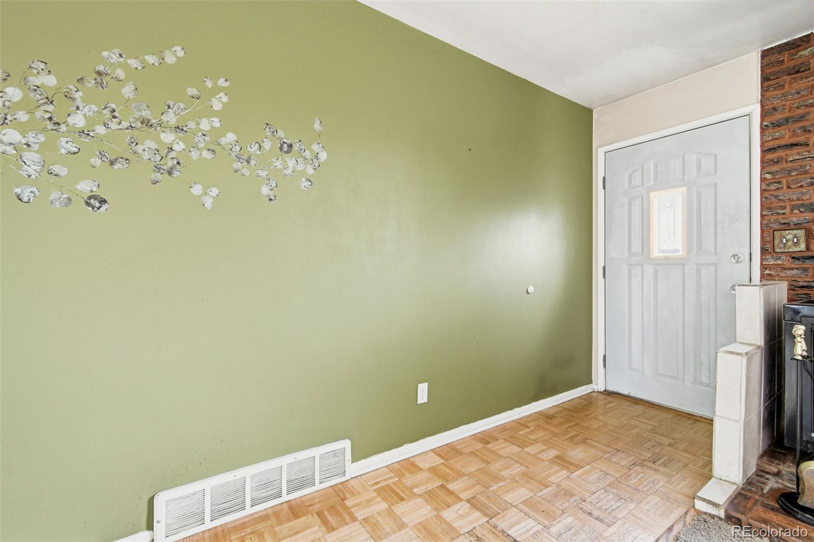 8711 Oakwood Street Westminster CO 80031