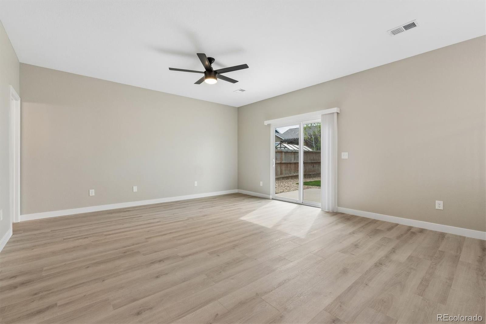 422 Boulder Lane Johnstown CO 80534