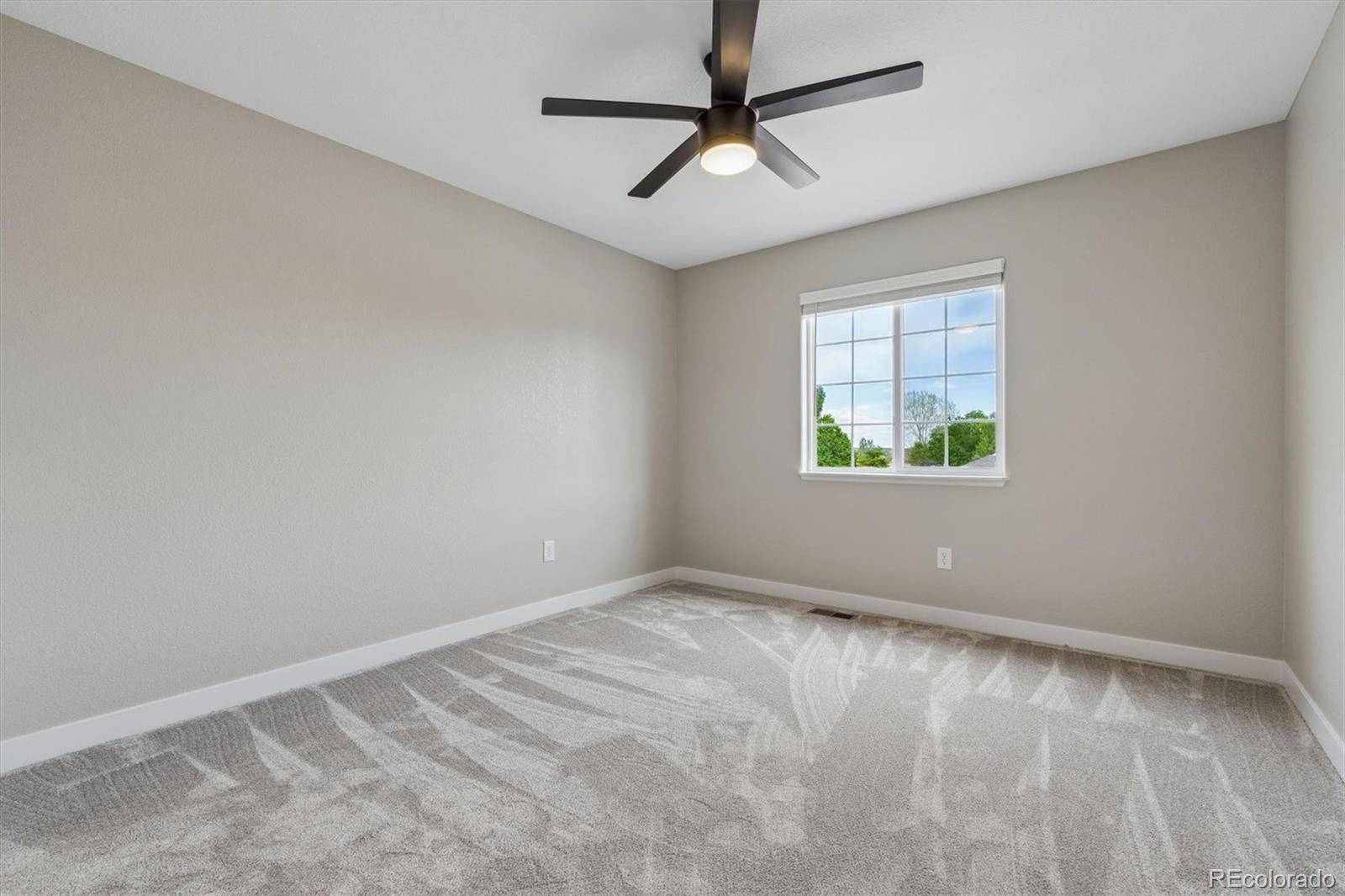 422 Boulder Lane Johnstown CO 80534