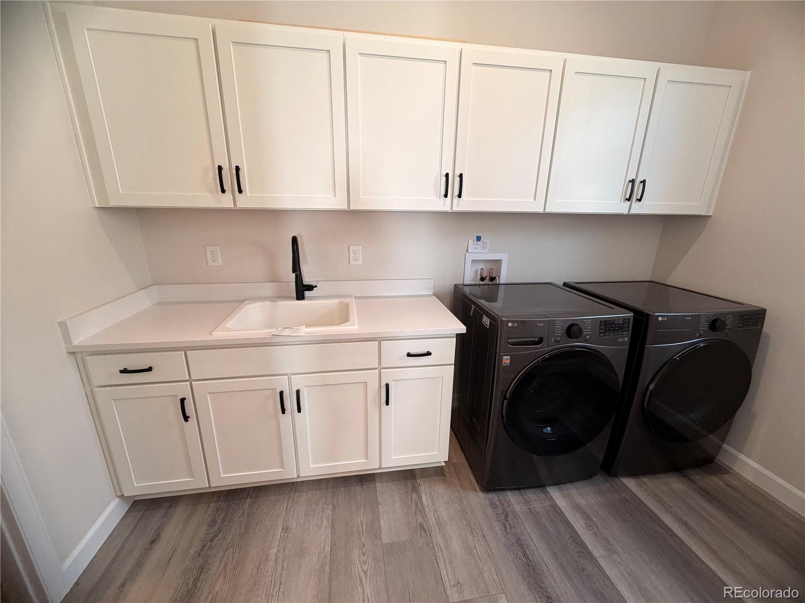 3994 Haleyville Court Aurora CO 80019