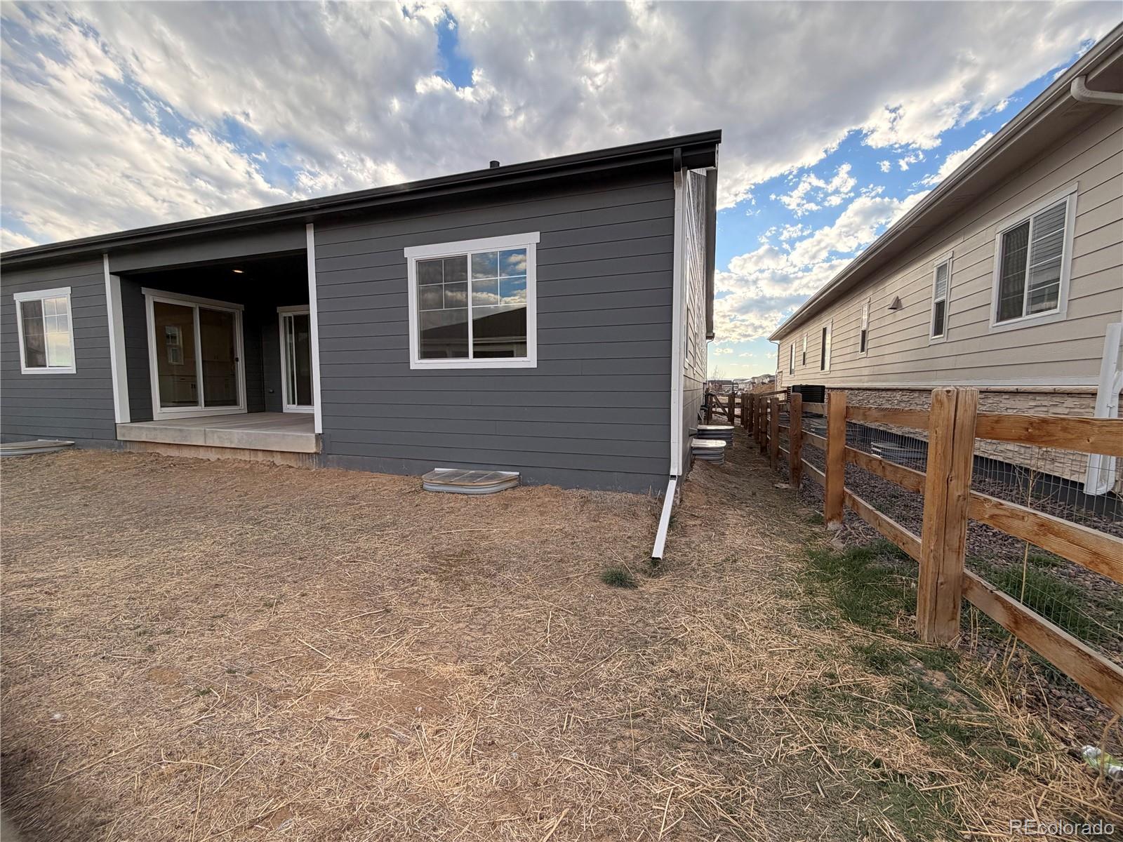3994 Haleyville Court Aurora CO 80019