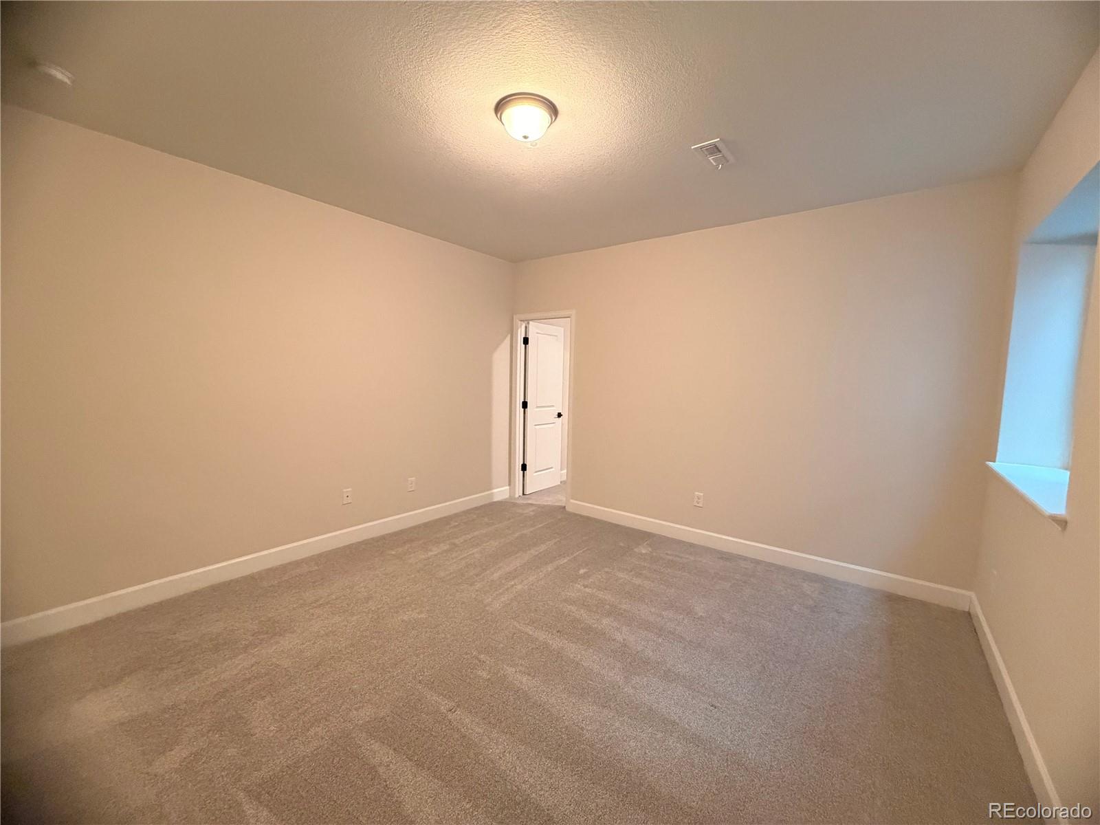 3994 Haleyville Court Aurora CO 80019
