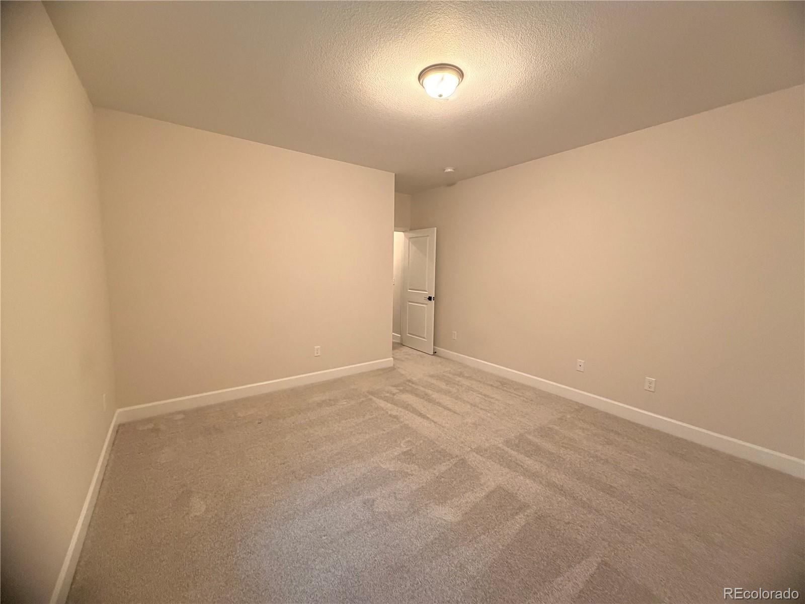 3994 Haleyville Court Aurora CO 80019