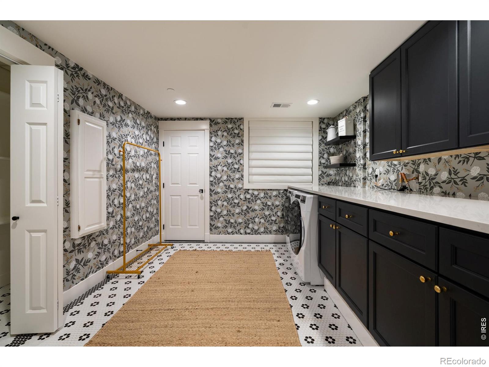 7047 Goose Point Court Niwot CO 80503
