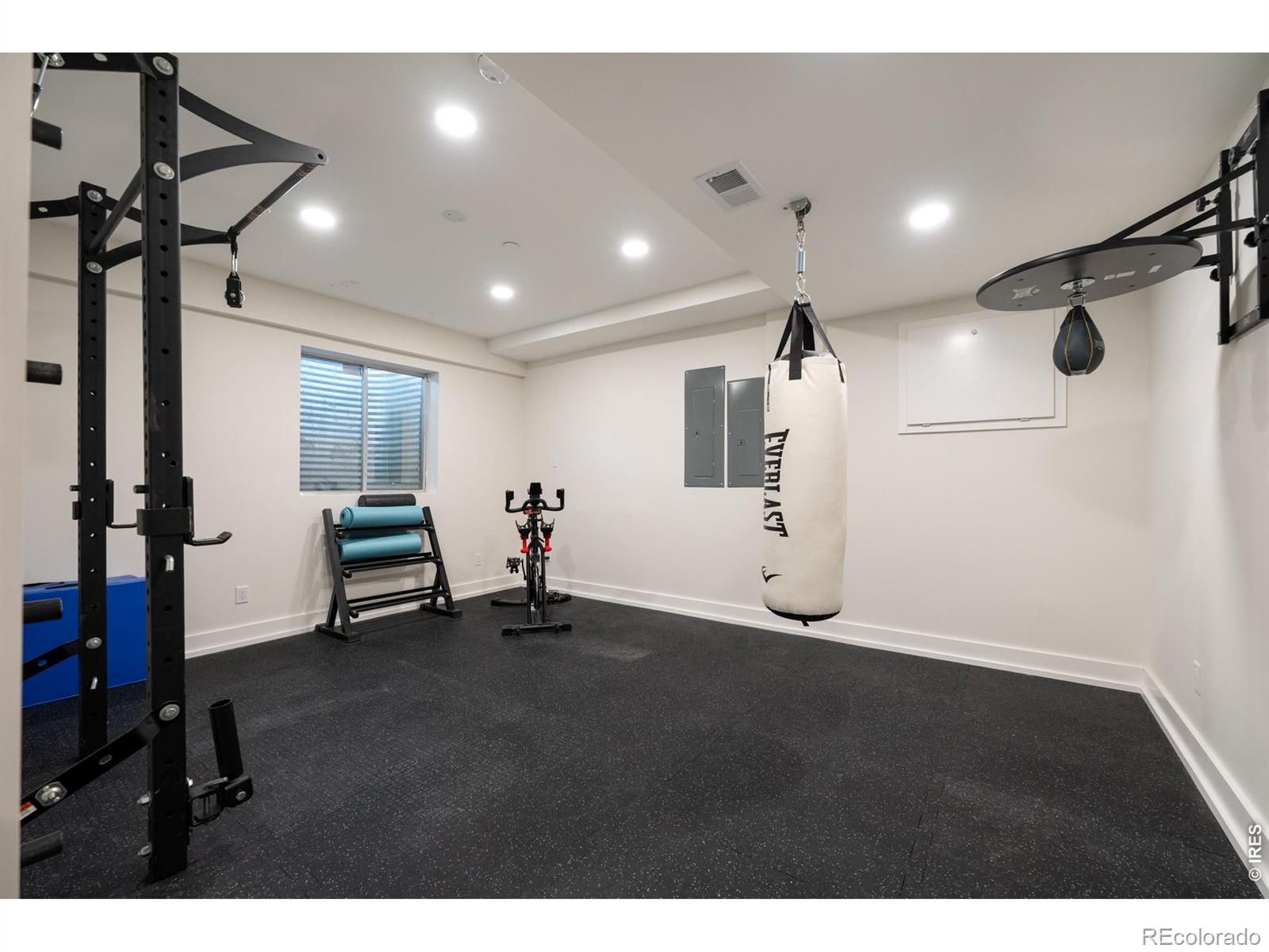 7047 Goose Point Court Niwot CO 80503