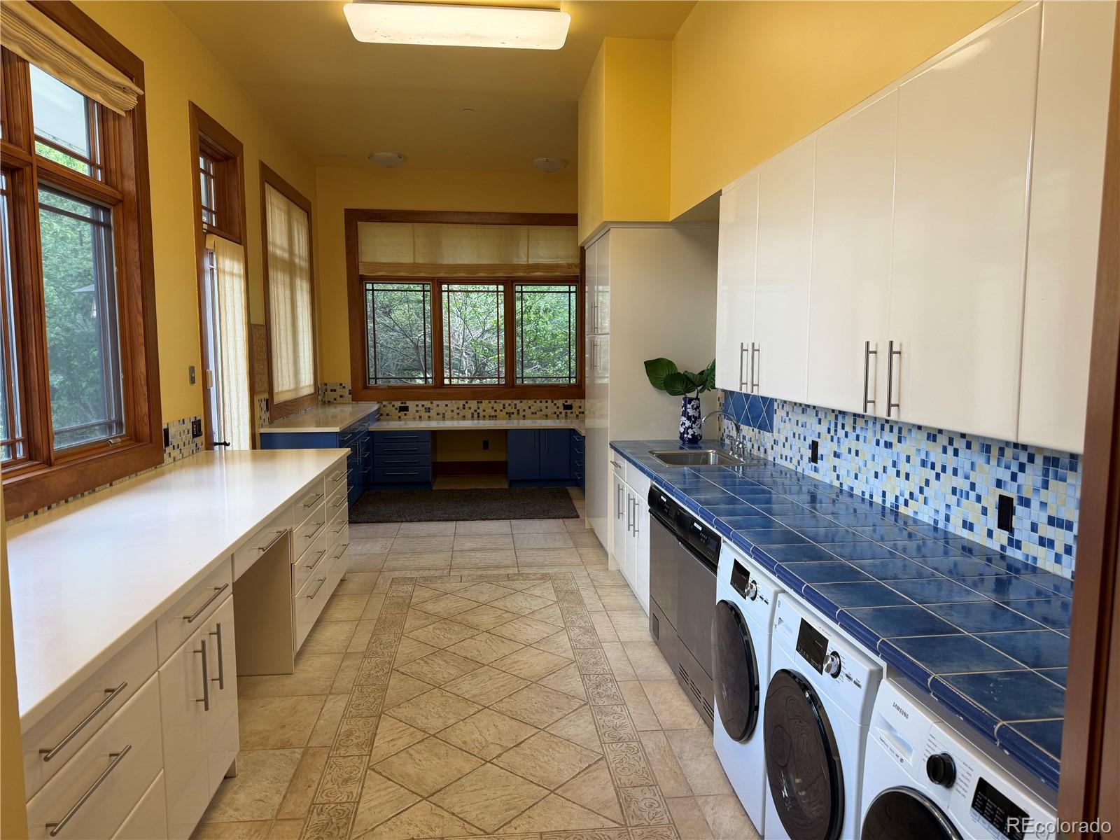 8532 Strawberry Lane Niwot CO 80503