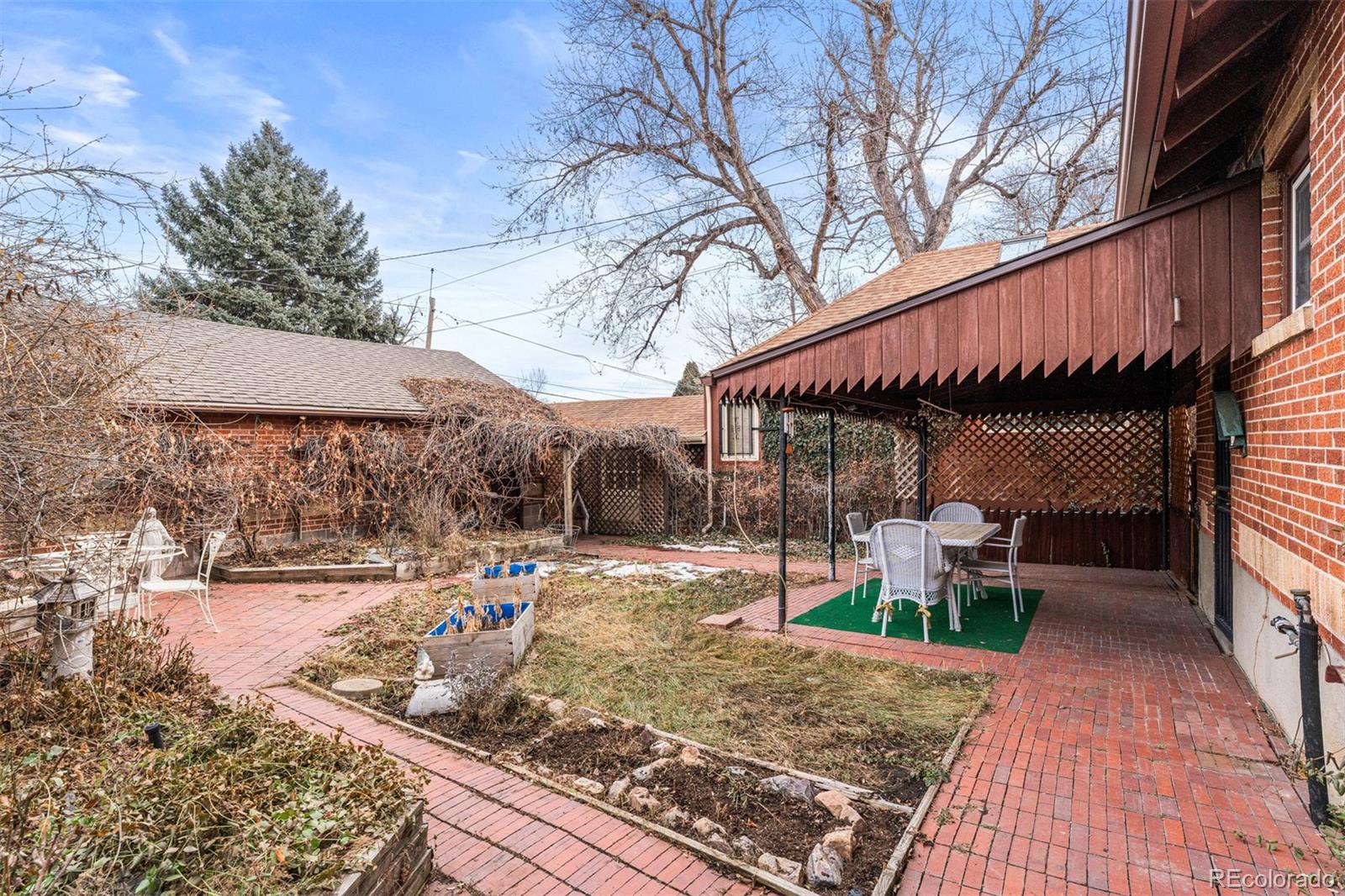 PorchLight Real Estate Group