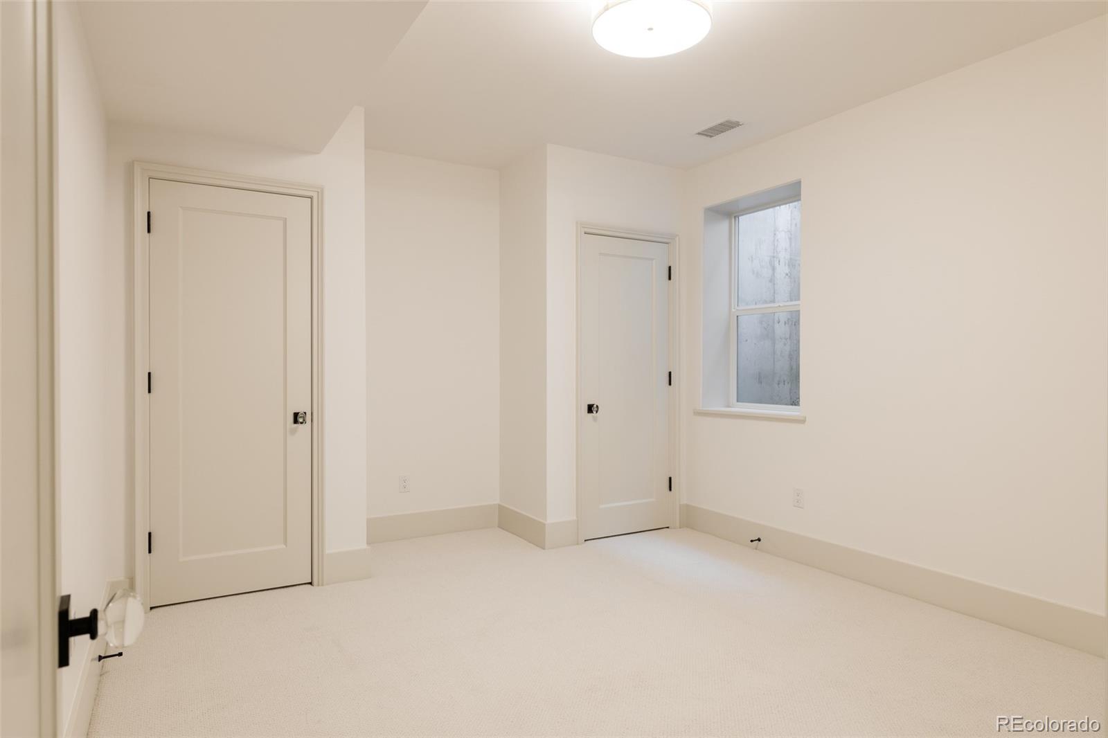 858 S Saint Paul Street Denver CO 80209