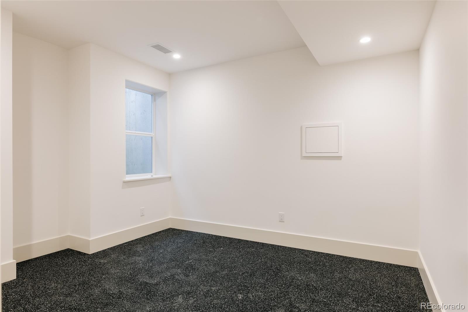 858 S Saint Paul Street Denver CO 80209
