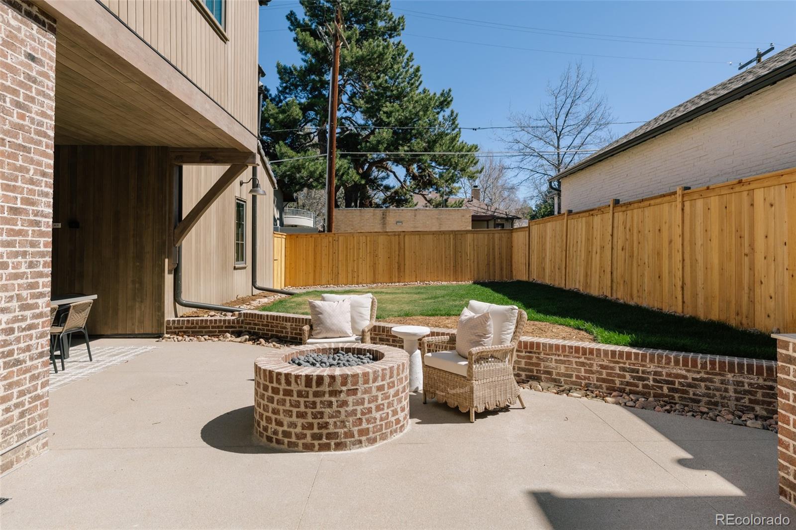 858 S Saint Paul Street Denver CO 80209