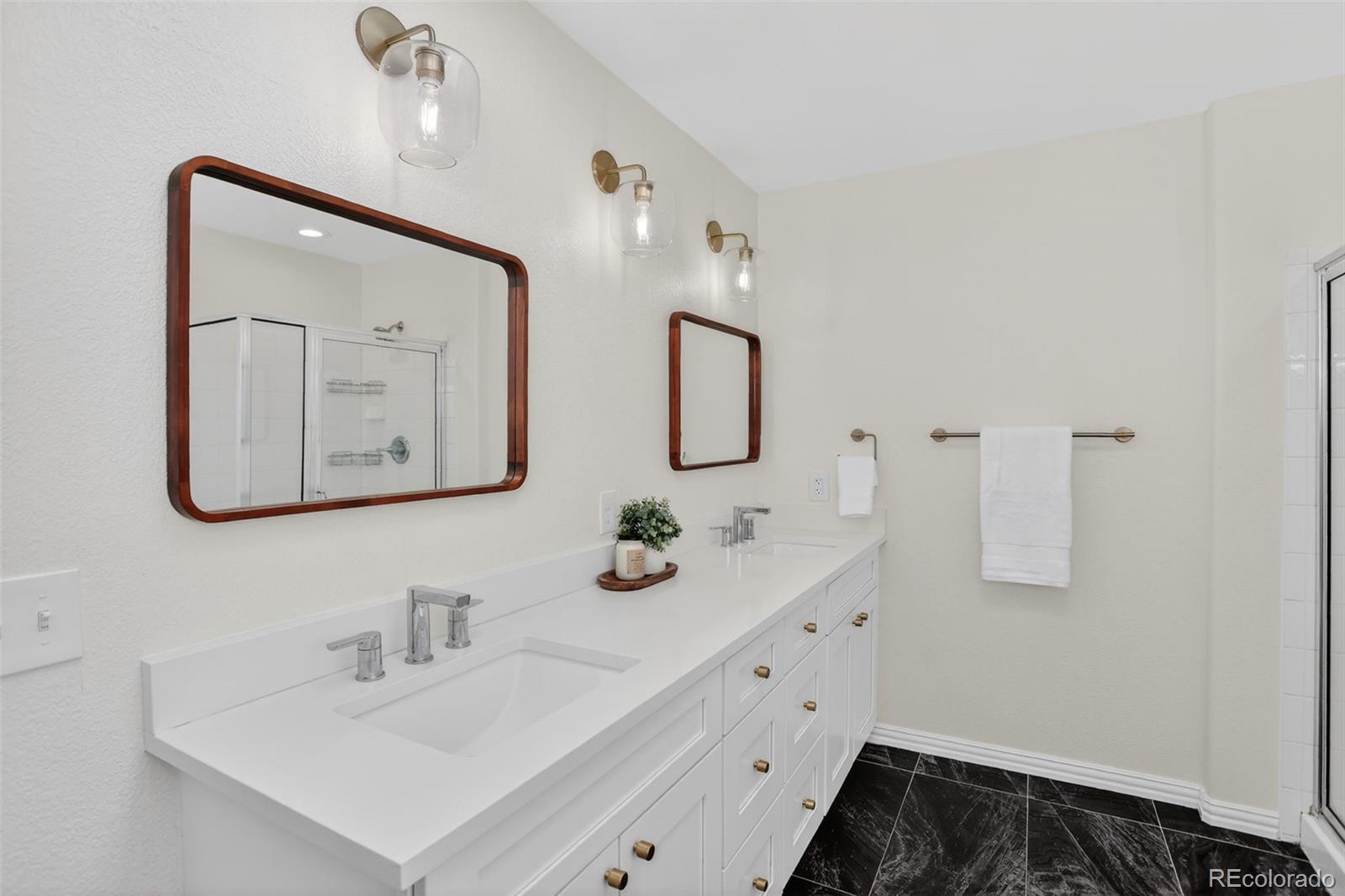 2901 S Tower Way Aurora CO 80013