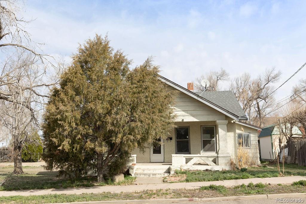 513 W 5th Street La Junta CO 81050